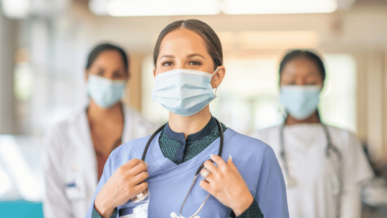 Why UAE Healthcare Companies are Outsourcing HR